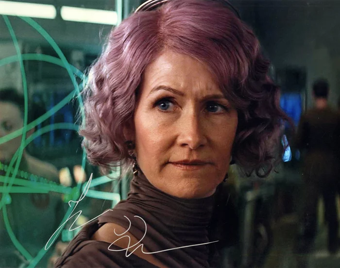 Laura Dern autograph