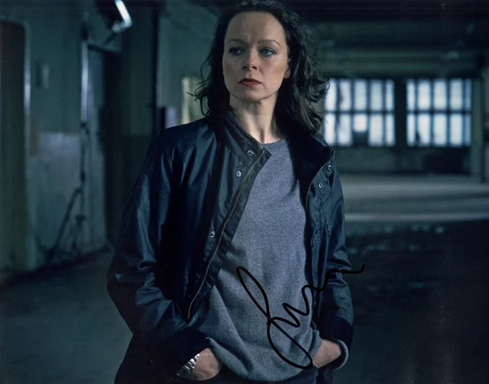 Samantha Morton autograph