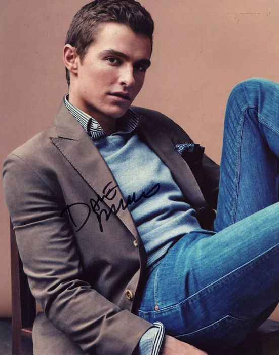 Dave Franco autograph