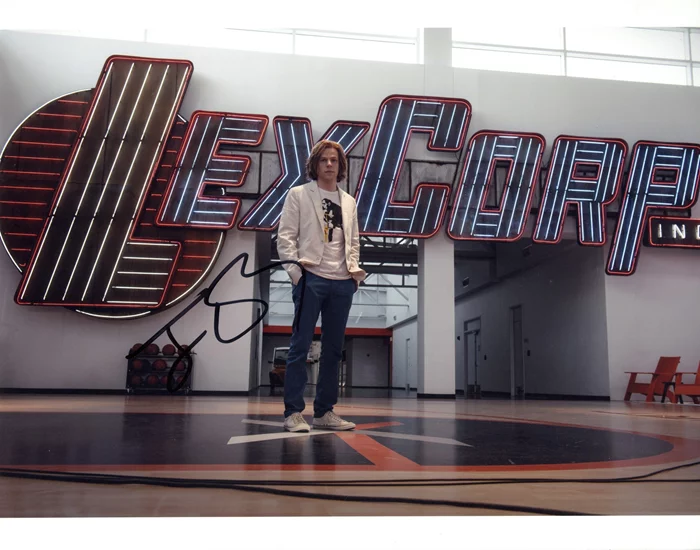 Jesse Eisenberg autograph