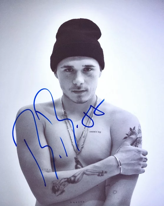 Brooklyn Beckham autograph