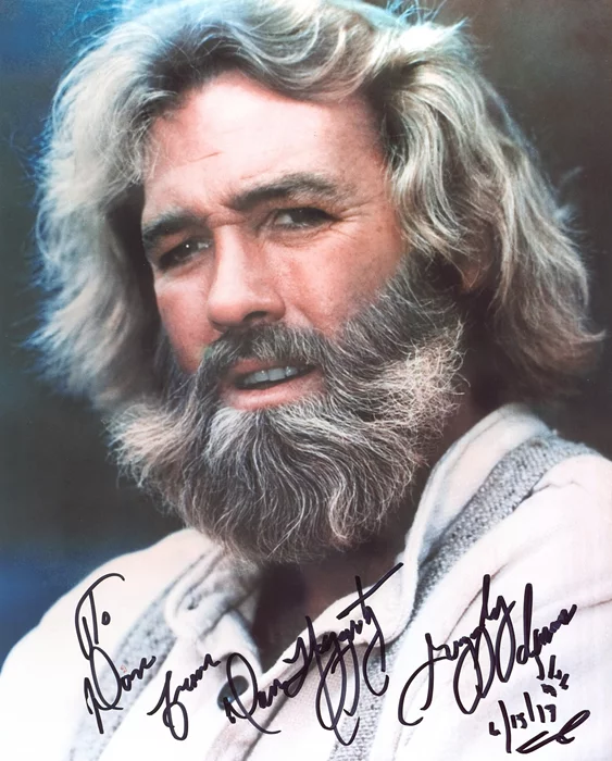 Dan Haggerty autograph