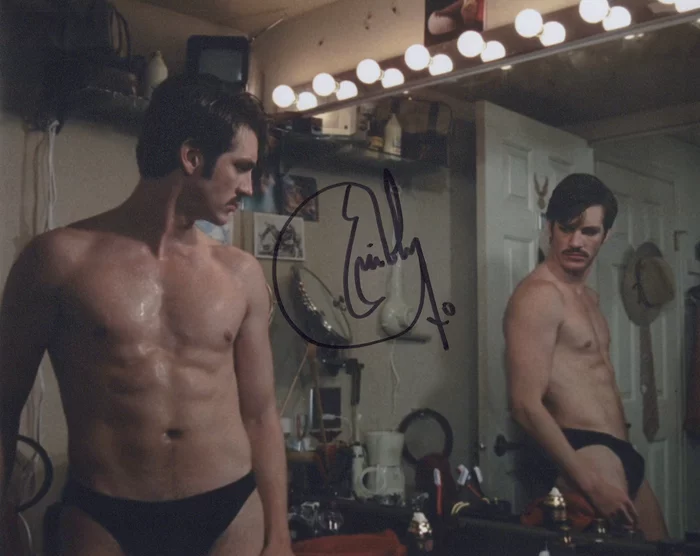 Eric Roberts autograph