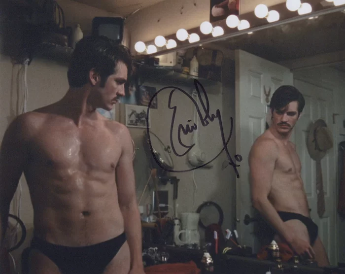 Eric Roberts autograph