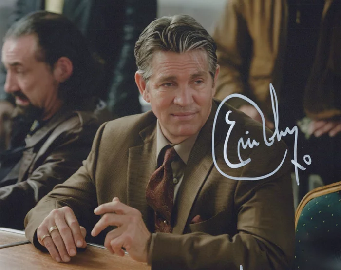 Eric Roberts autograph