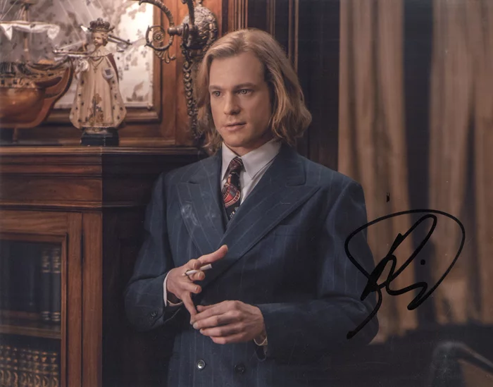 Sam Reid autograph