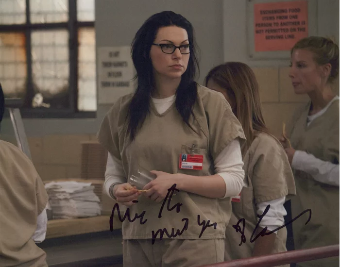 Laura Prepon autograph