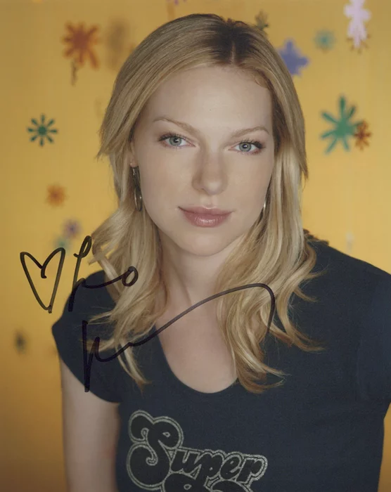 Laura Prepon autograph