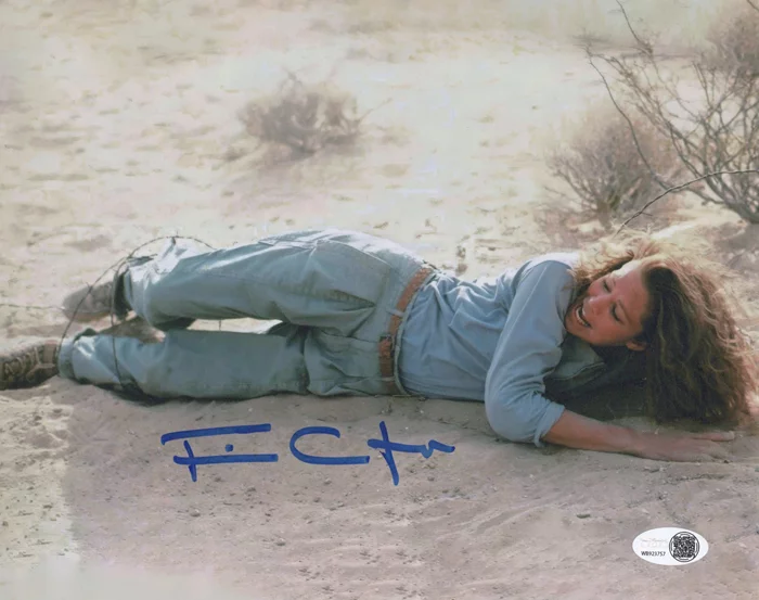 Finn Carter autograph