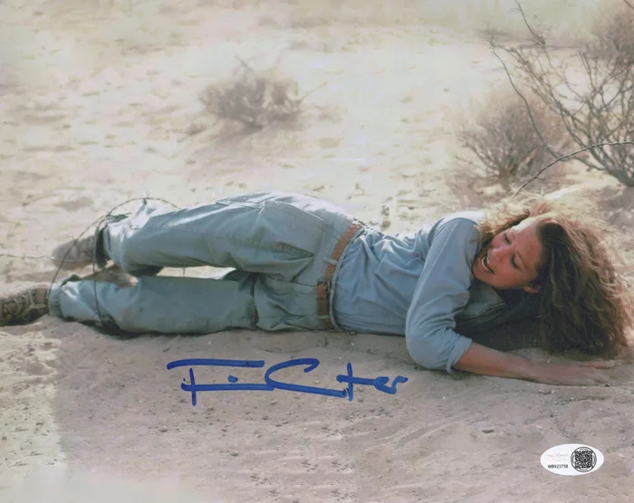 Finn Carter autograph