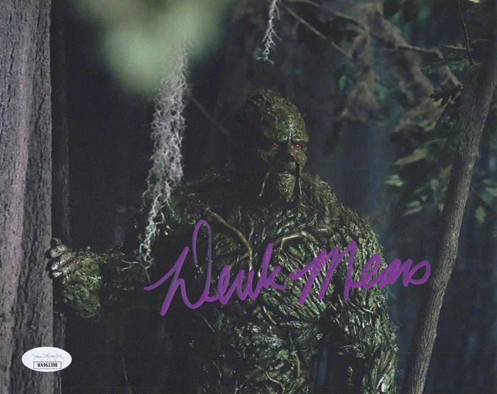 Derek Mears autograph