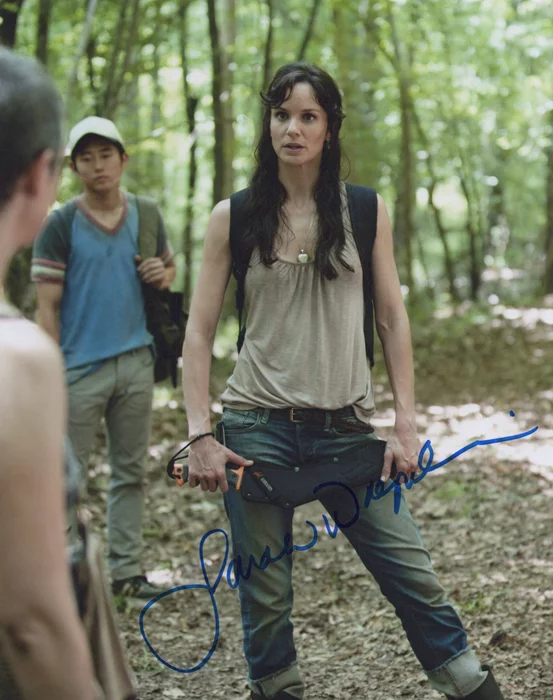 Sarah Wayne Callies autograph