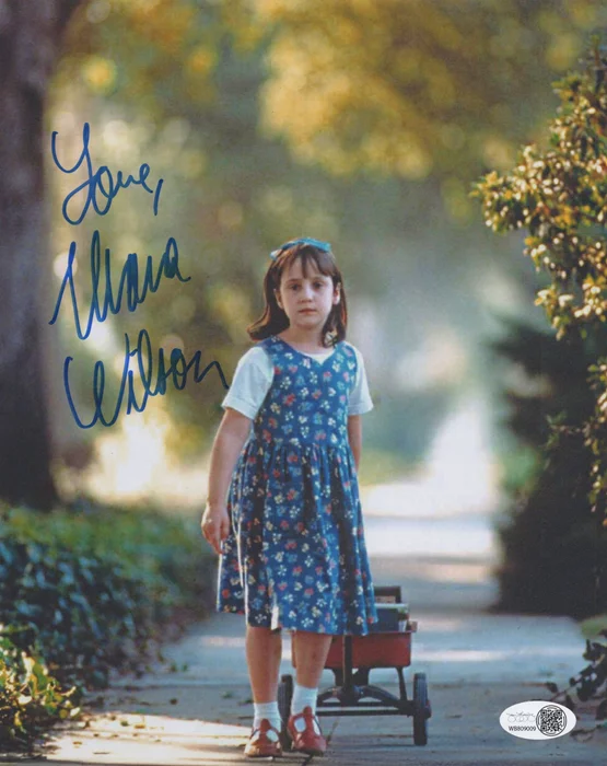 Mara Wilson autograph