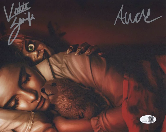 Annabelle Comes Home autograph