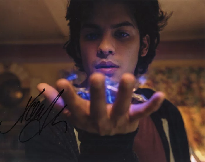 Xolo Maridue�a autograph