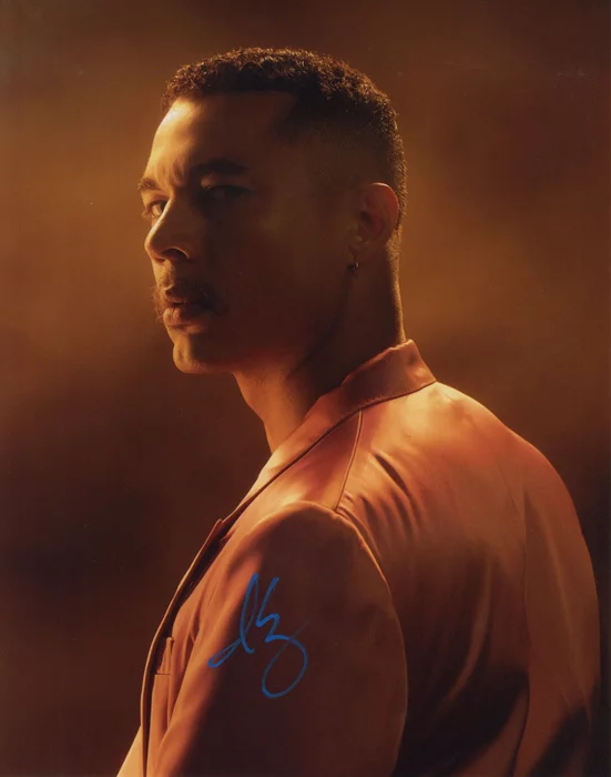 Ismael Cruz C�rdova autograph