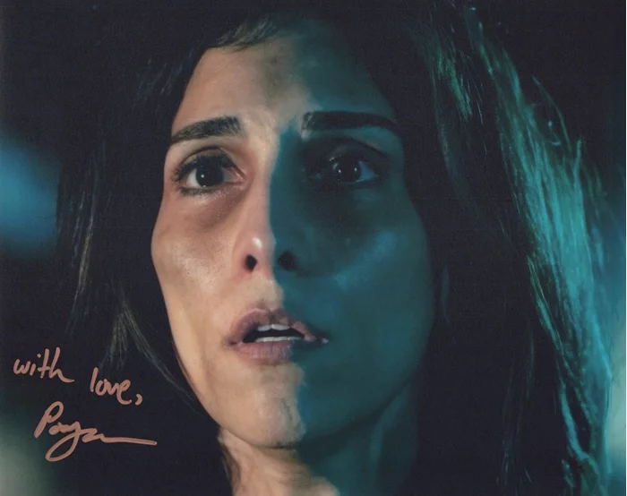 Pooya Mohseni autograph