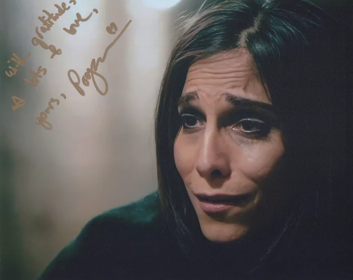 Pooya Mohseni autograph