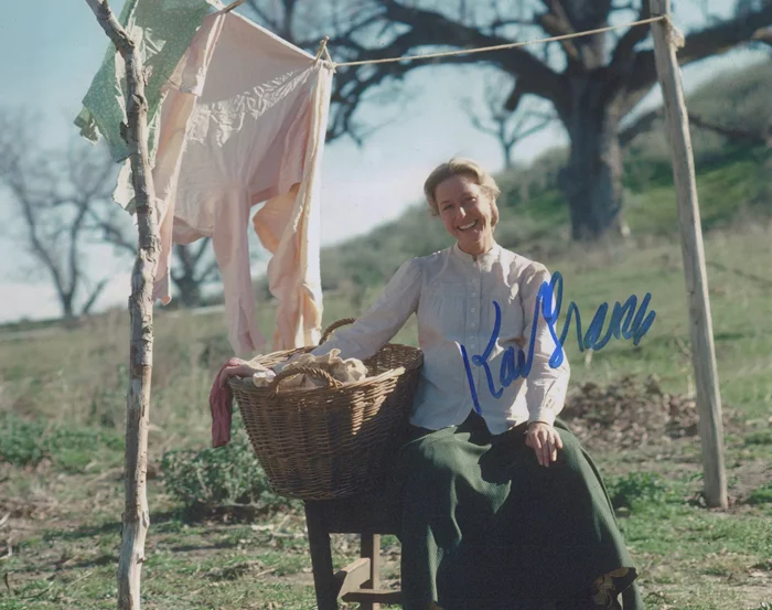 Karen Grassle autograph