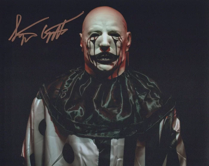 Stephen Cognetti autograph