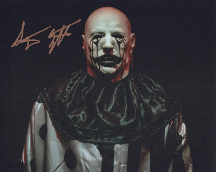 Stephen Cognetti autograph