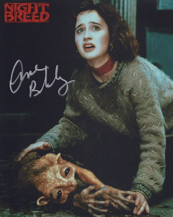 Anne Bobby autograph