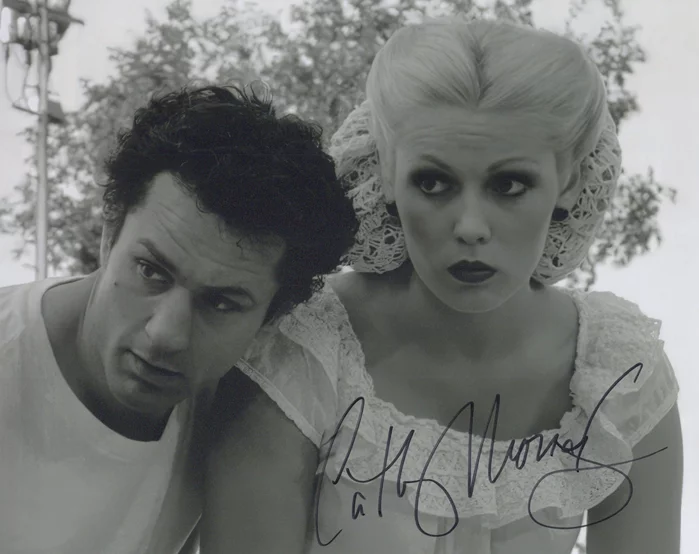 Cathy Moriarty autograph