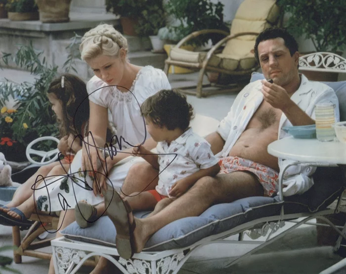 Cathy Moriarty autograph