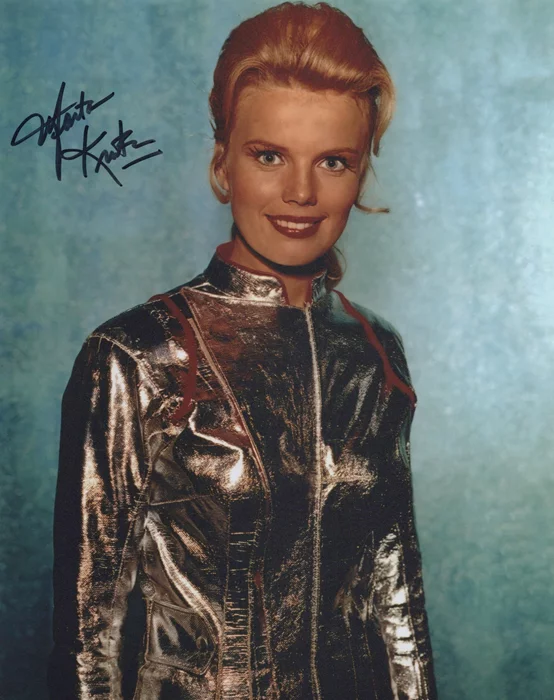 Marta Kristen autograph