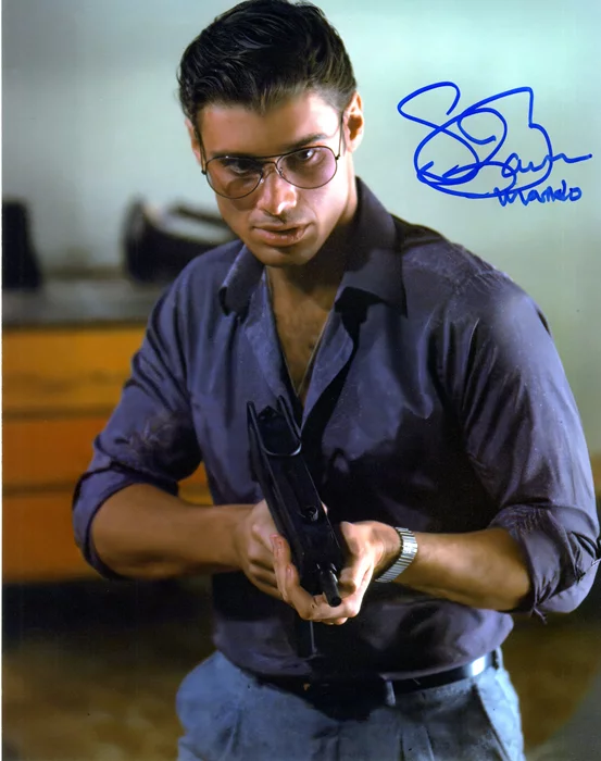 Steven Bauer autograph