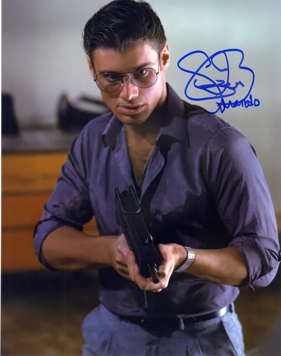 Steven Bauer autograph