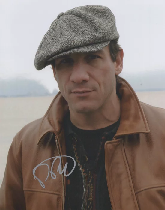 Paul Ben-Victor autograph