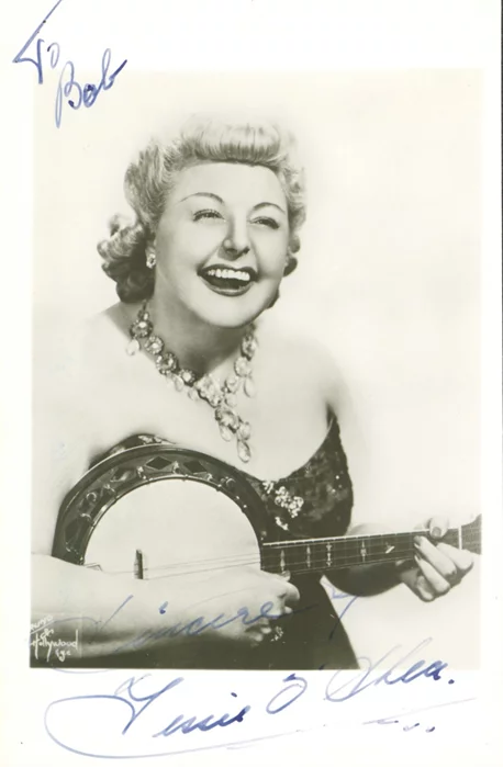 Tessie O'Shea autograph