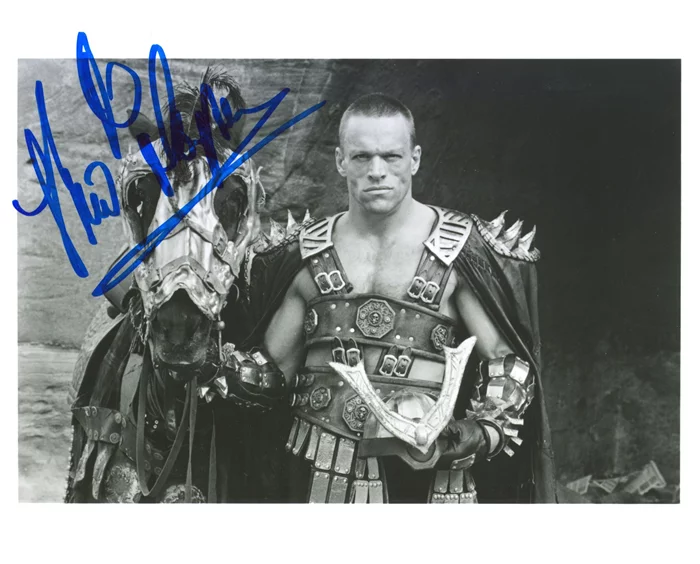 Brian Thompson autograph