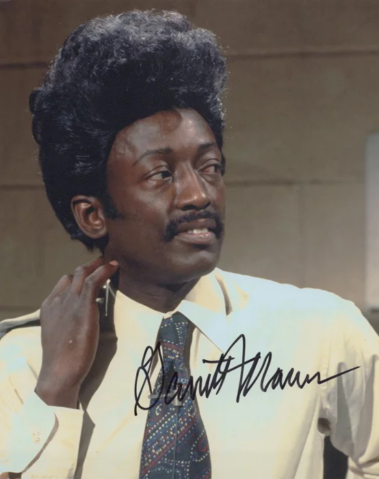 Garrett Morris autograph