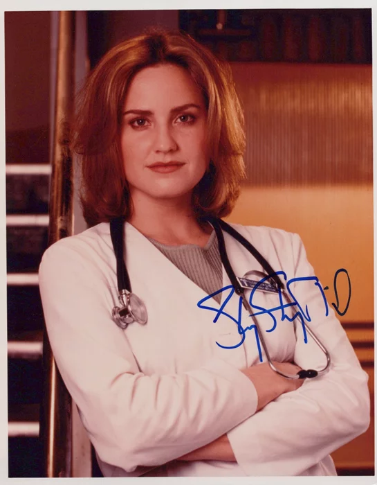 Sherry Stringfield autograph