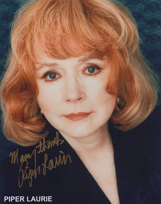 Piper Laurie autograph