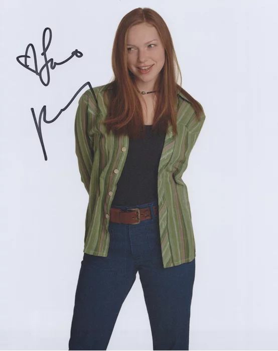 Laura Prepon autograph