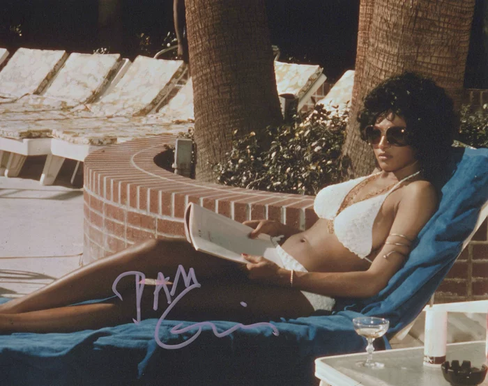 Pam Grier autograph
