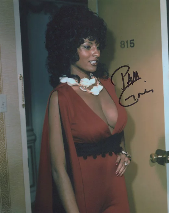 Pam Grier autograph