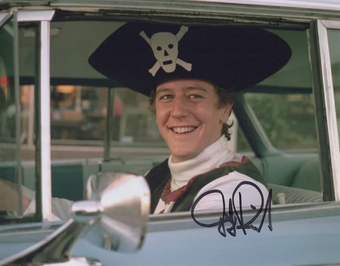 Judge Reinhold autograph