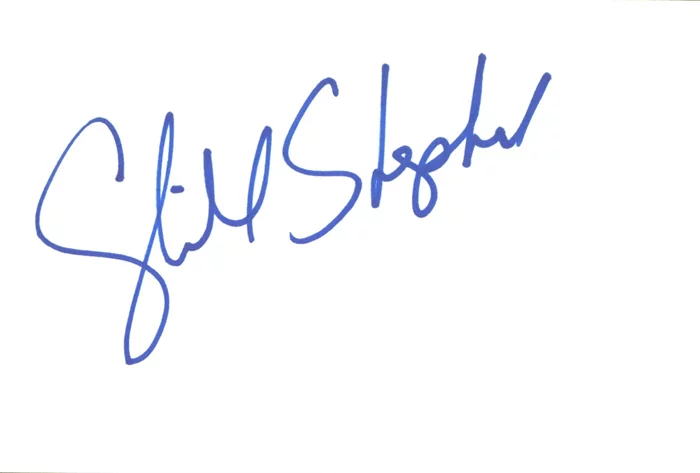 Cybill Shepherd autograph