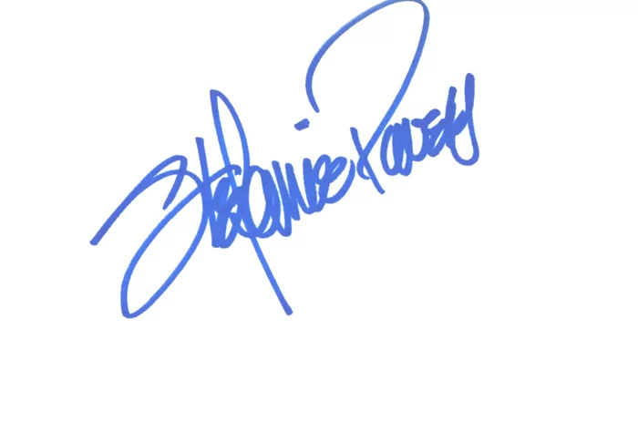 Stefanie Powers autograph