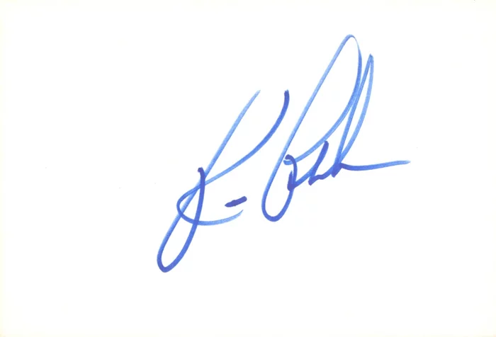 Ron Perlman autograph