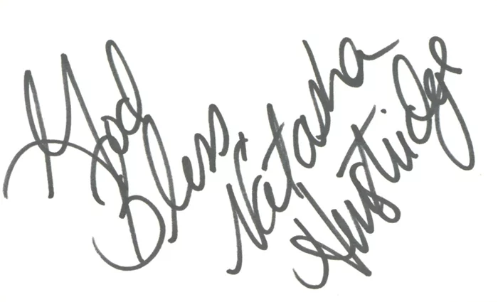Natasha Henstridge autograph
