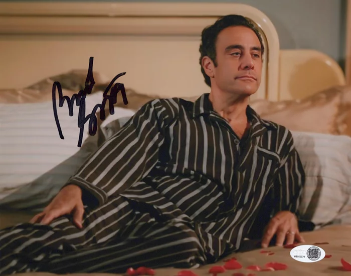 Brad Garrett autograph