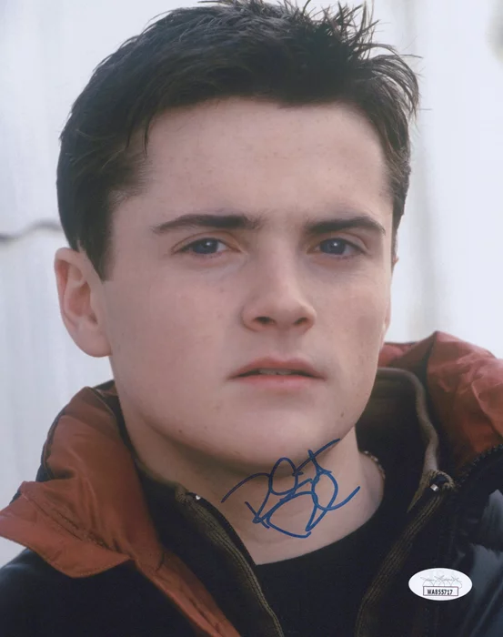 Robert Iler autograph