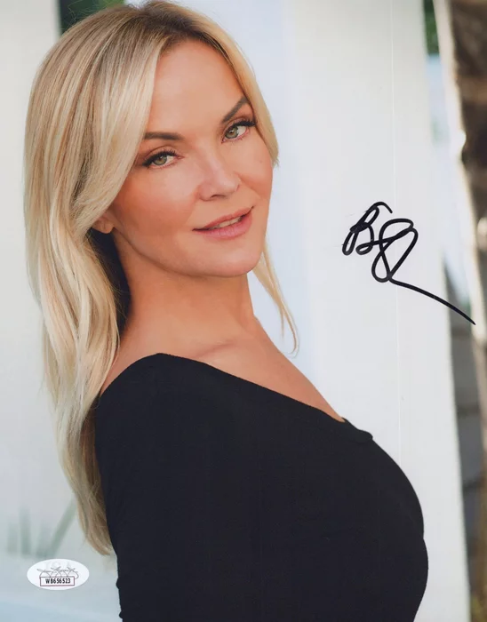 Brandy Ledford autograph