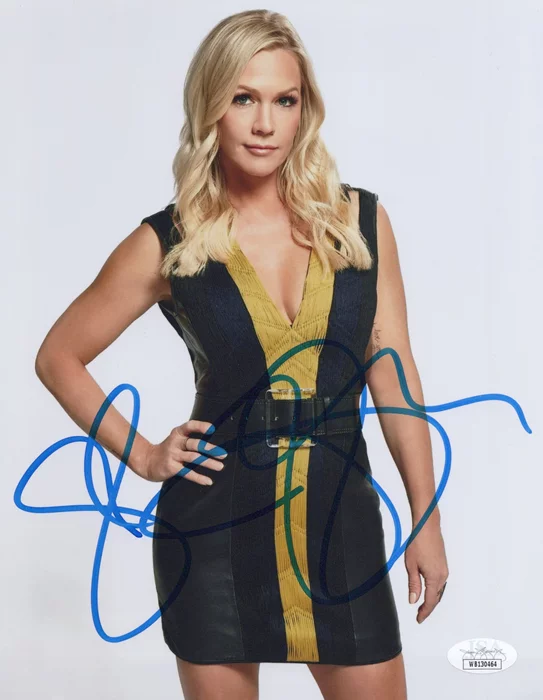 Jennie Garth autograph