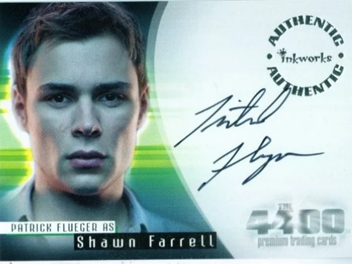Patrick Flueger autograph